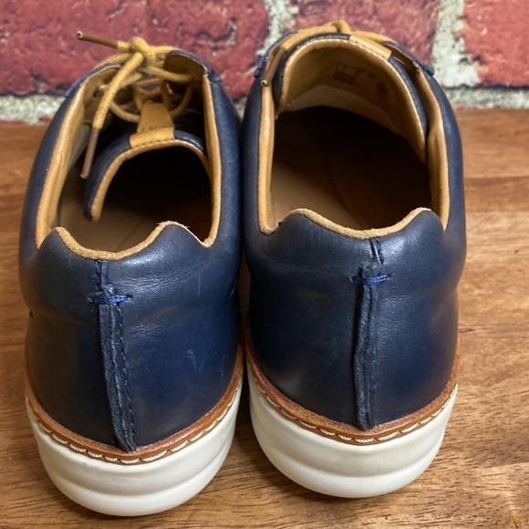 CLARKS Unstructured Amberlee Rosa Lowtop Leather Comfort Navy Sneakers Size 9.5 - Picture 8 of 11